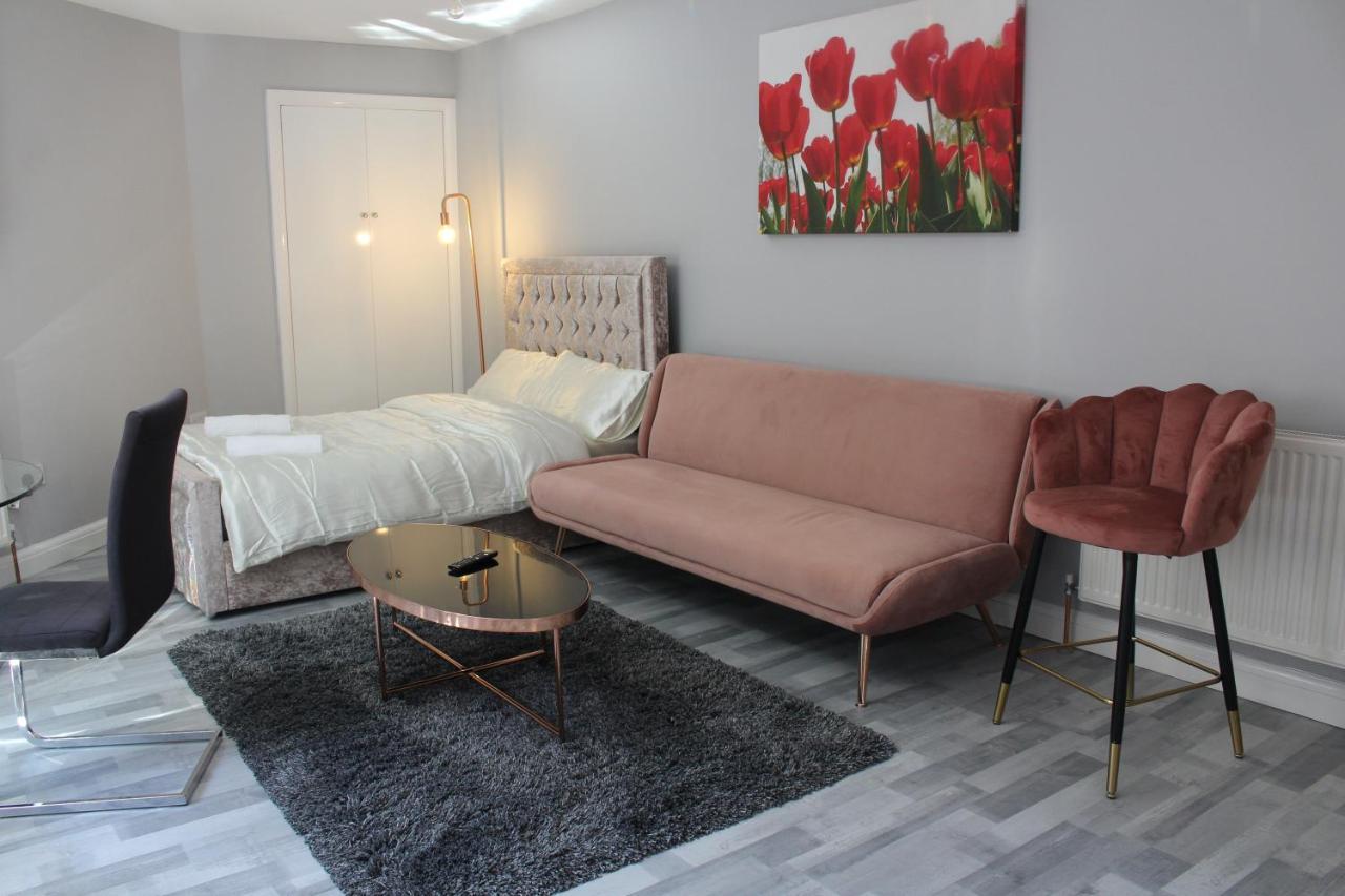 Cosy Central Luton Studio Flat -Ideal For Airport! Esterno foto